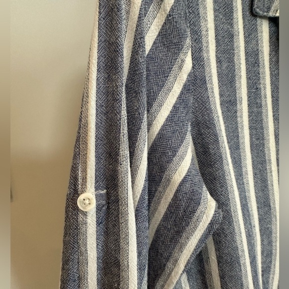 Anthropology Cloth & Stone Navy and White Striped Button Down Shirt  XS - Picture 9 of 10